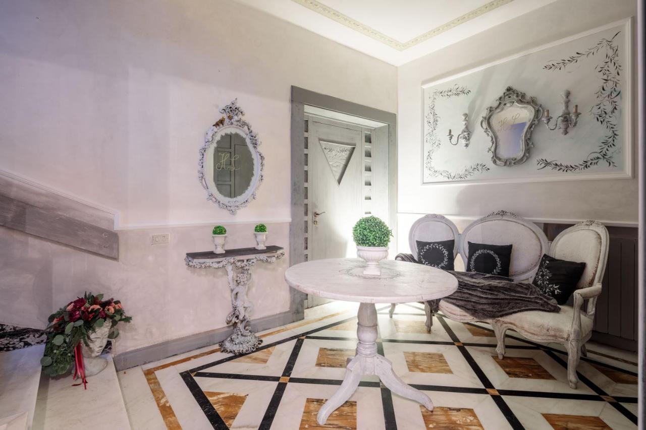 Hotel Luciana Marina di Massa Luaran gambar